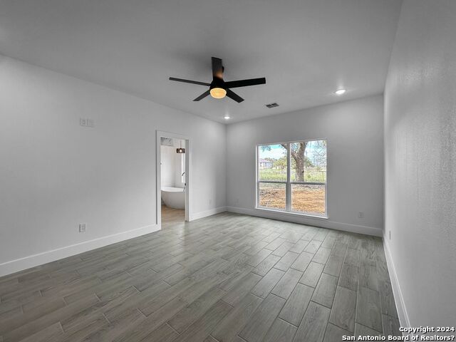 Image 5 of 14 For 142 Lon Price N