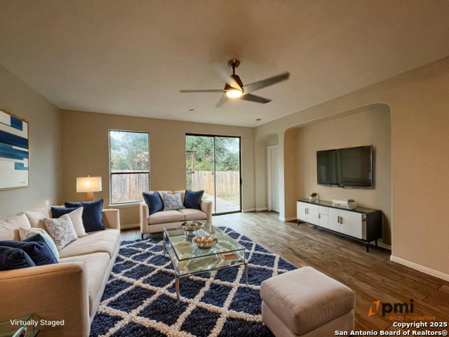 Image 4 of 50 For 317 Sandy Shoal