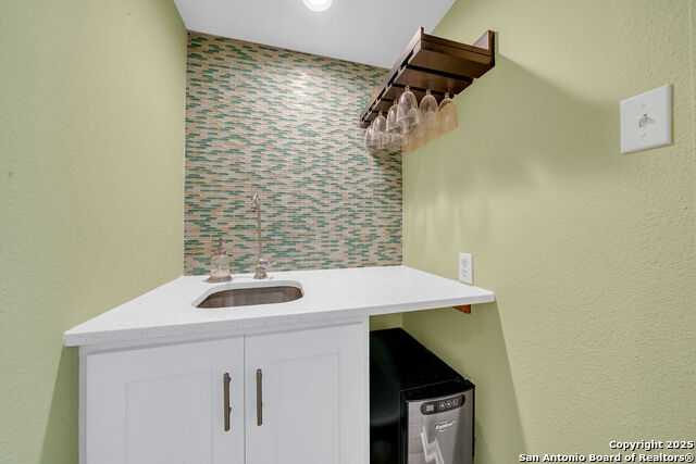 Image 12 of 23 For 102 Ruelle  200b