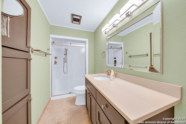 Image 21 of 23 For 102 Ruelle  200b