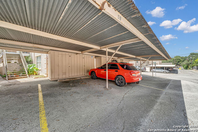 Image 4 of 23 For 102 Ruelle  200b