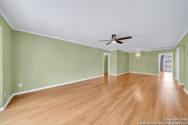 Image 8 of 23 For 102 Ruelle  200b