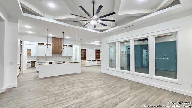 Image 25 of 36 For 124 Sunset