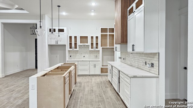 Image 7 of 36 For 124 Sunset