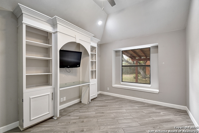 Image 23 of 31 For 9479 Camino Venado