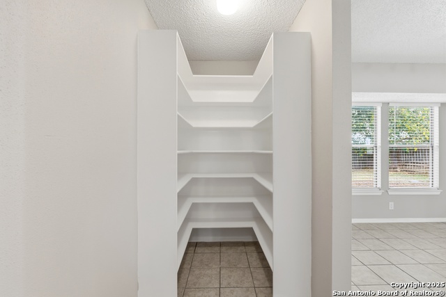 Image 16 of 34 For 6914 Country Dawn