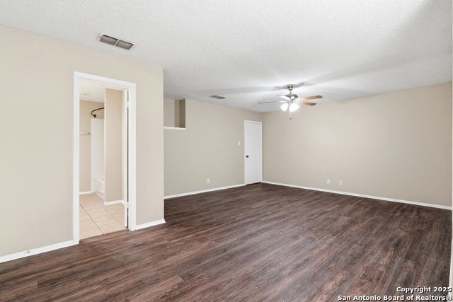 Image 20 of 34 For 6914 Country Dawn