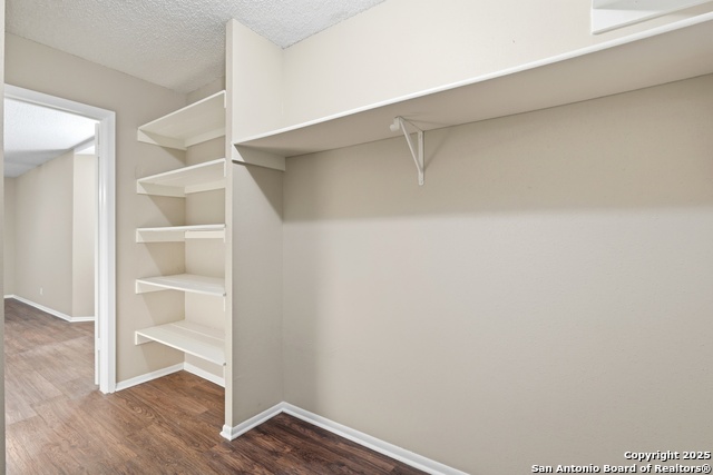 Image 21 of 34 For 6914 Country Dawn