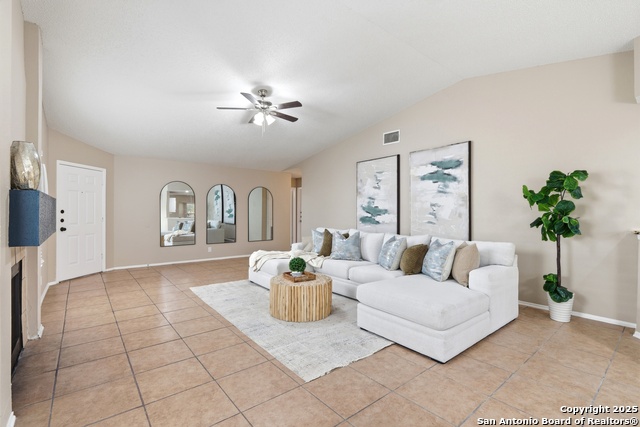 Image 7 of 34 For 6914 Country Dawn