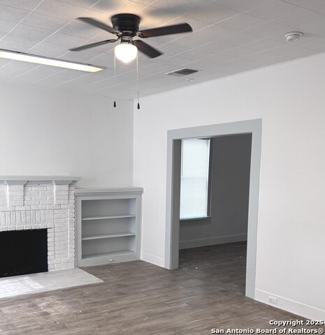 Image 12 of 13 For 1011 Avant Ave  1