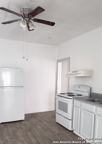 Image 2 of 13 For 1011 Avant Ave  1