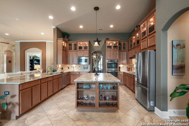 Listing photo id 11 for 28918 Bearcat