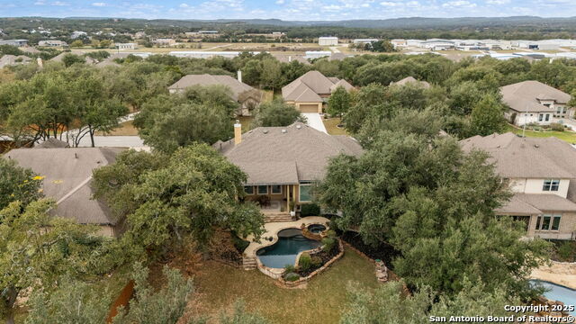 Listing photo id 46 for 28918 Bearcat