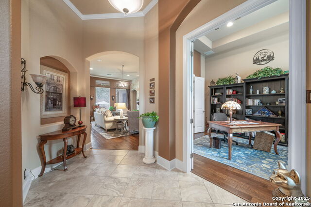 Listing photo id 5 for 28918 Bearcat