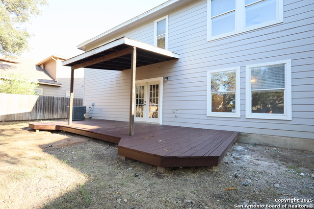 Image 33 of 38 For 9519 Braun Square