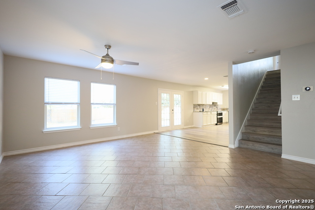 Image 8 of 38 For 9519 Braun Square