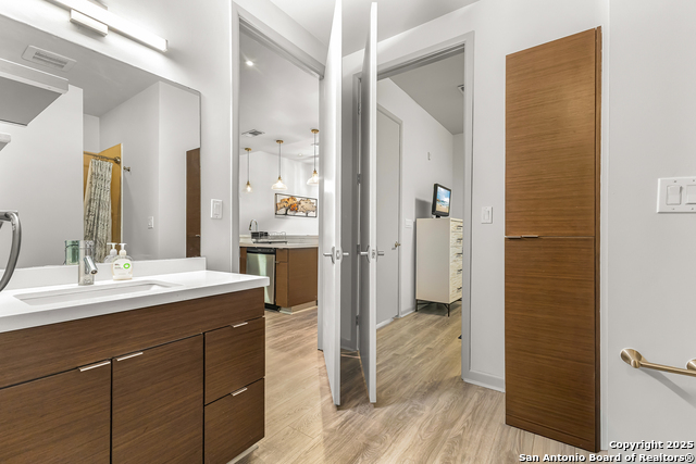 Image 7 of 22 For 17902 La Cantera Pkwy  505