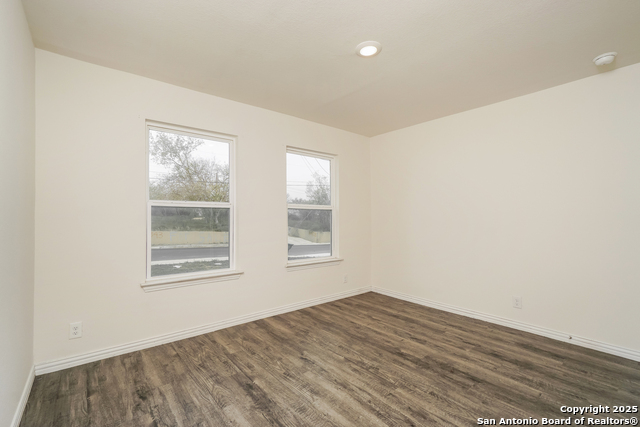 Image 15 of 21 For 5334 Natho  