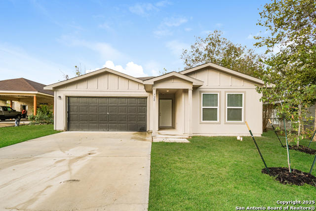 Details for 728 Newton , Seguin, TX 78155