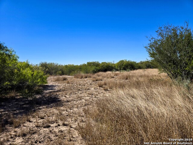 Image 18 of 21 For 00 Cr 123