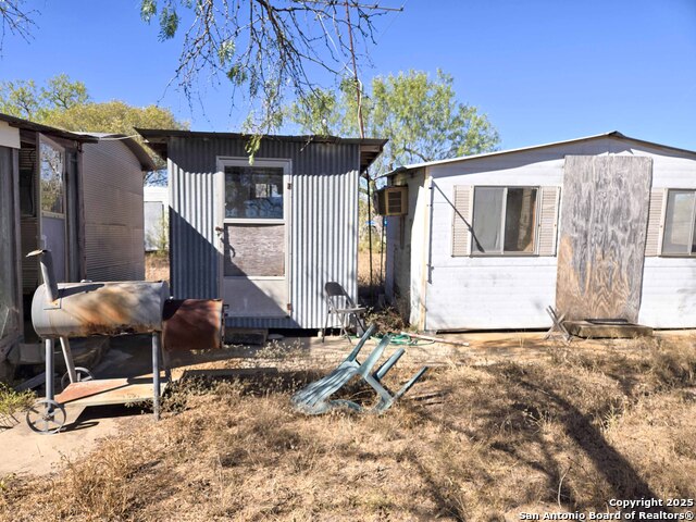 Image 4 of 21 For 00 Cr 123