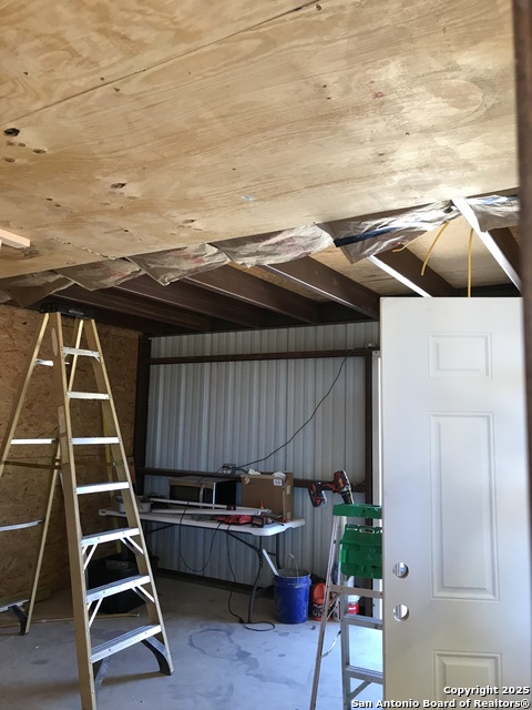 Image 13 of 48 For 3100 Ranch Road 2631