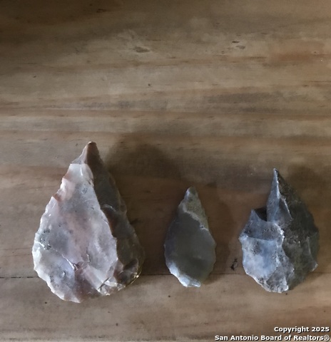 Image 21 of 48 For 3100 Ranch Road 2631