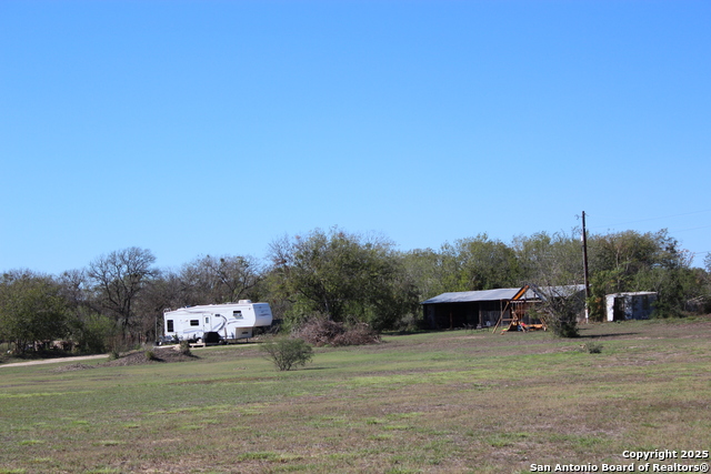 Image 20 of 30 For 323 Ferryboat Lane