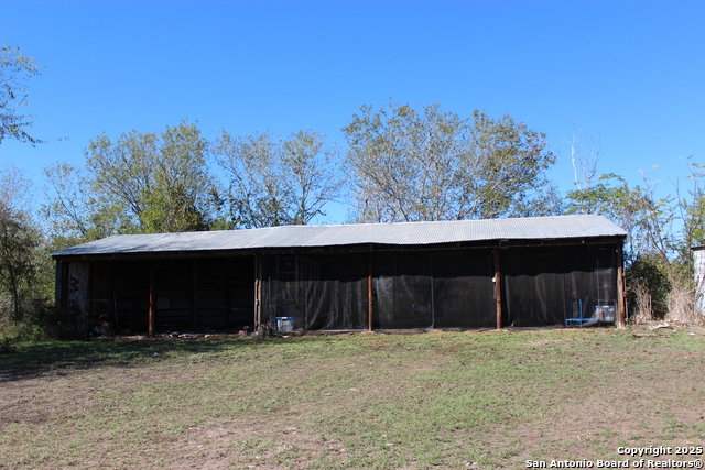 Image 8 of 30 For 323 Ferryboat Lane