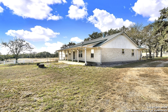 Image 13 of 51 For 16103 State Highway 16 N