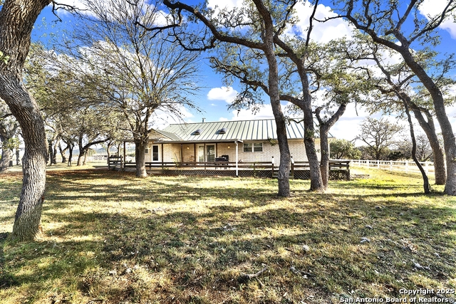 Image 16 of 51 For 16103 State Highway 16 N