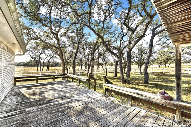 Image 19 of 51 For 16103 State Highway 16 N