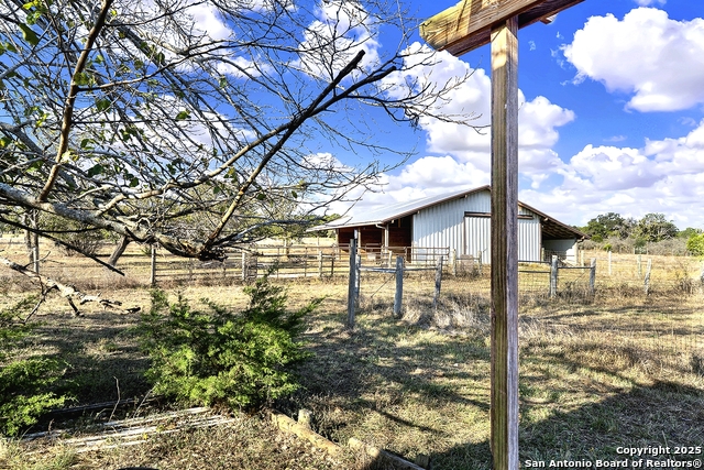 Image 29 of 51 For 16103 State Highway 16 N