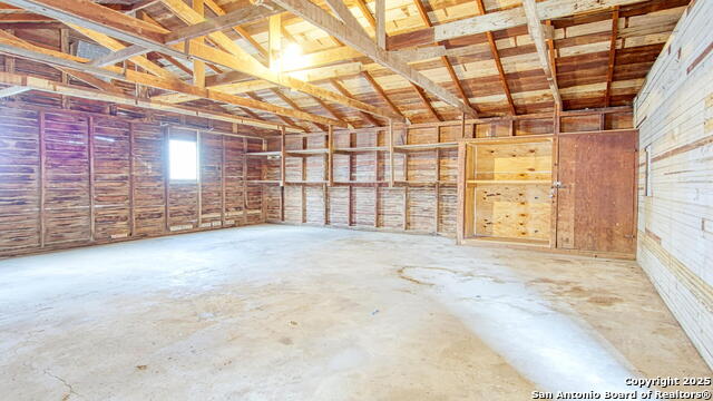 Image 34 of 41 For 912 4th St