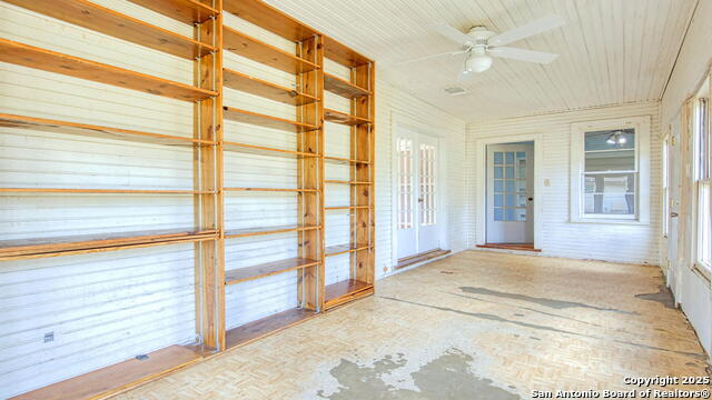 Image 37 of 41 For 912 4th St