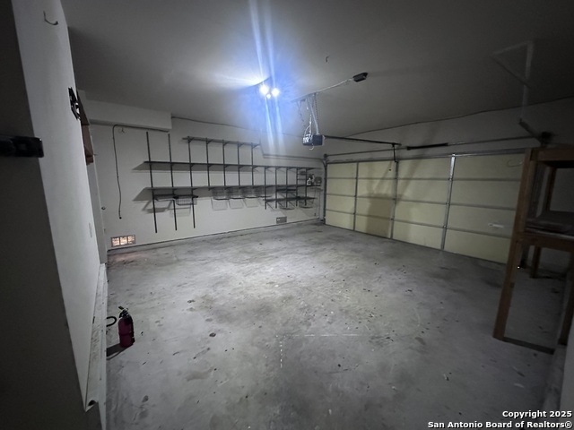 Image 5 of 41 For 4226 Luckenbach