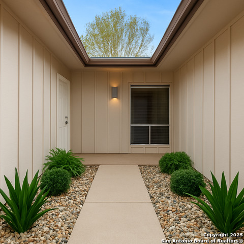 Image 2 of 14 For 538 Shin Oak