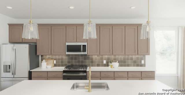 Image 7 of 37 For 14703 Sycamore Crossing