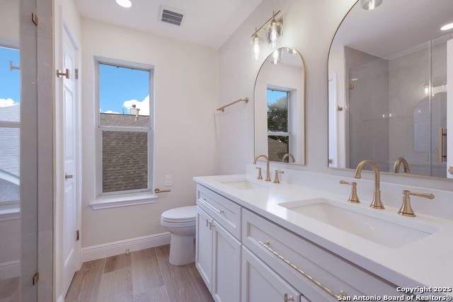 Image 35 of 41 For 726 Mello Oak