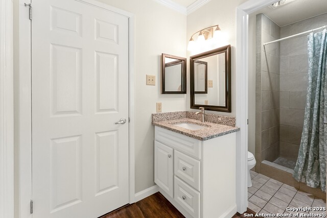 Image 24 of 30 For 12204 Apricot Dr