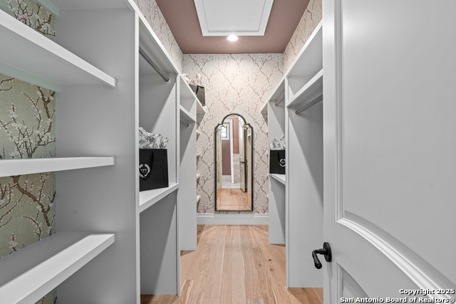 Image 29 of 42 For 4412 Comanche Trace Drive