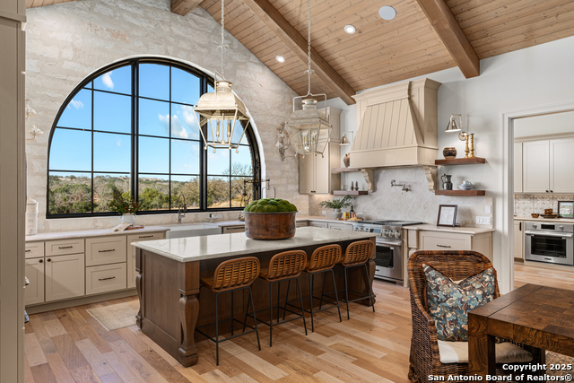 Image 8 of 42 For 4412 Comanche Trace Drive