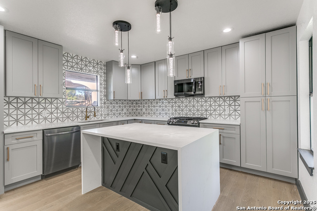 Image 12 of 36 For 427 Laramie