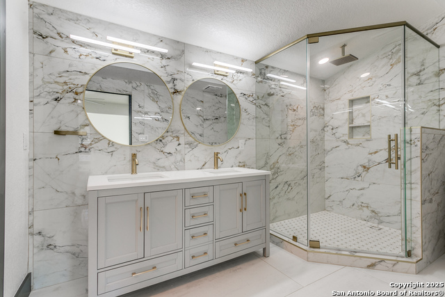 Image 25 of 36 For 427 Laramie