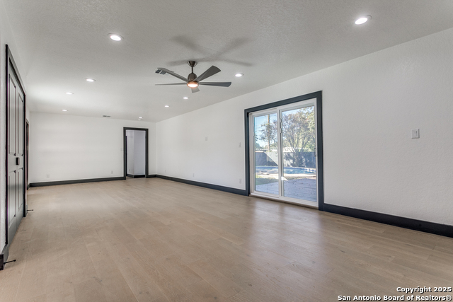 Image 5 of 36 For 427 Laramie