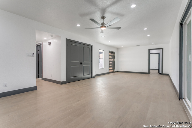 Image 6 of 36 For 427 Laramie