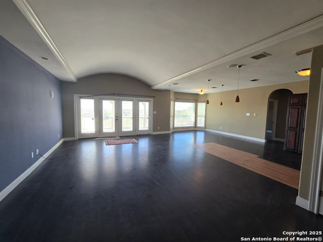 Image 11 of 14 For 12219 Course View