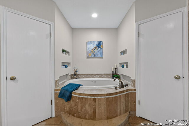 Image 17 of 34 For 26875 Nelson Hill