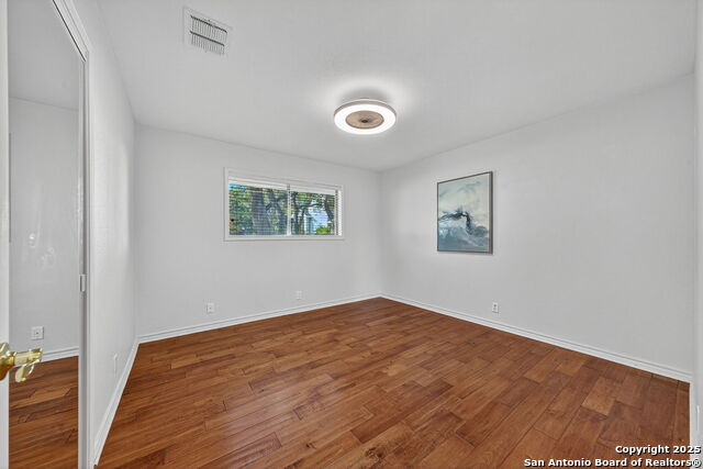 Image 19 of 34 For 26875 Nelson Hill