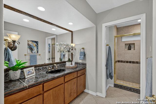 Image 20 of 34 For 26875 Nelson Hill